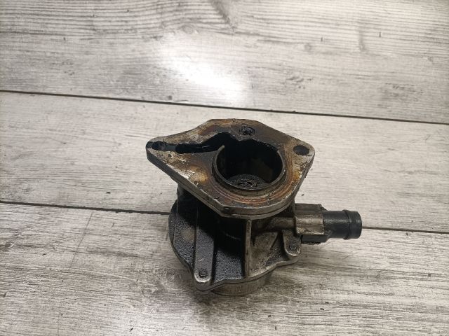 bontott RENAULT CLIO II Vákumpumpa