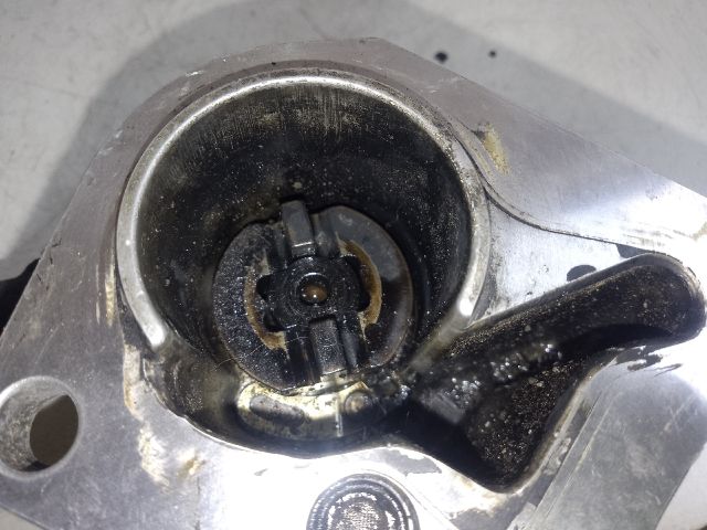 bontott RENAULT CLIO II Vákumpumpa