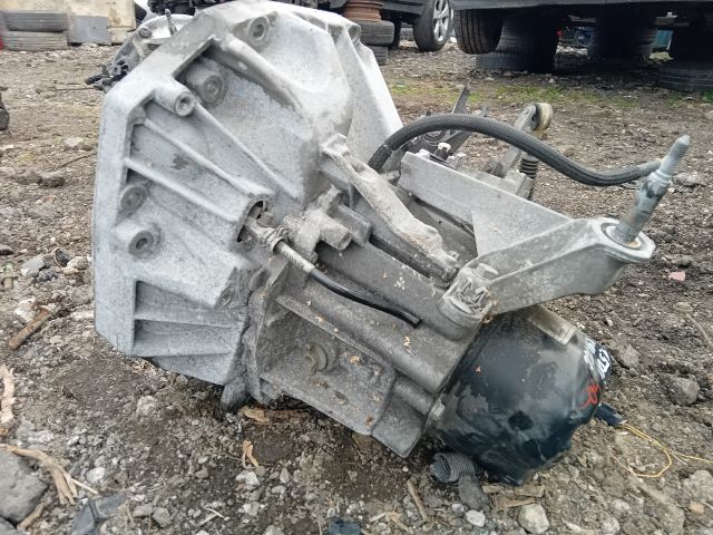 bontott RENAULT CLIO II Váltó (Mechanikus)