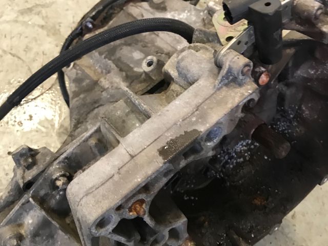 bontott RENAULT CLIO II Váltó (Mechanikus)