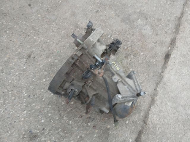 bontott RENAULT CLIO II Váltó (Mechanikus)