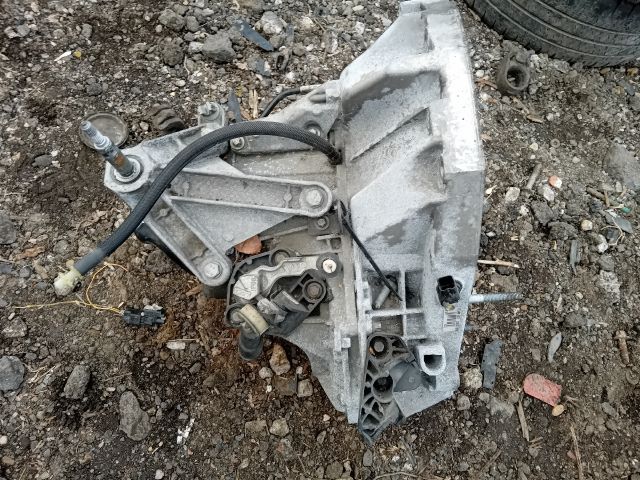 bontott RENAULT CLIO II Váltó (Mechanikus)