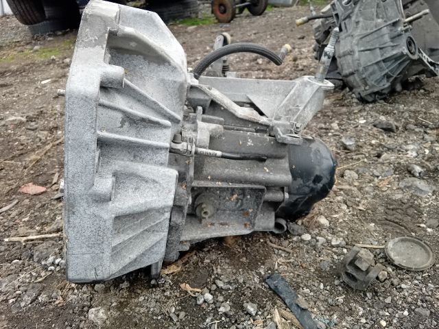 bontott RENAULT CLIO II Váltó (Mechanikus)