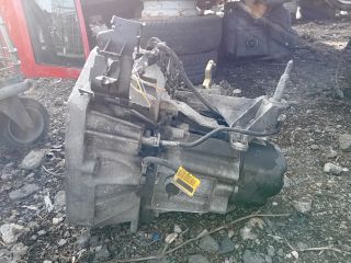 bontott RENAULT CLIO II Váltó (Mechanikus)