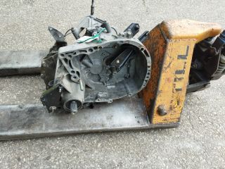 bontott RENAULT CLIO II Váltó (Mechanikus)