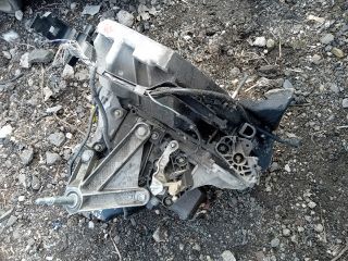 bontott RENAULT CLIO II Váltó (Mechanikus)