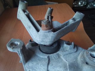 bontott RENAULT CLIO II Váltó Tartó Bak (Pozíciófüggetlen)