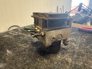 bontott RENAULT CLIO II ABS Kocka