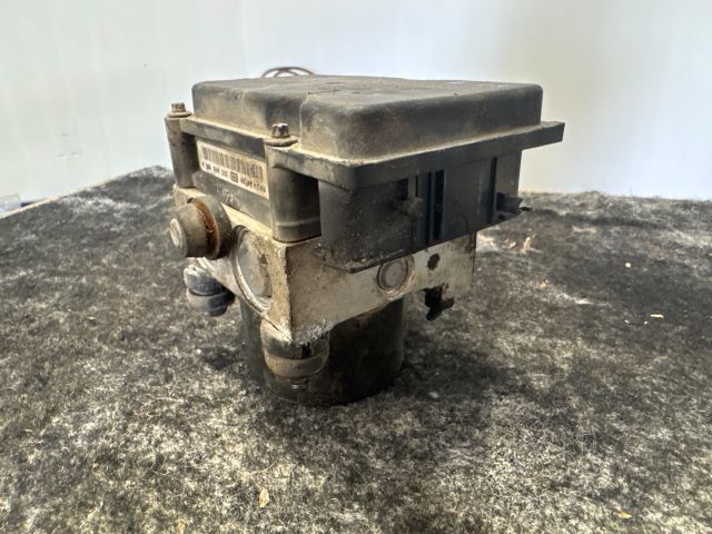 bontott RENAULT CLIO II ABS Kocka