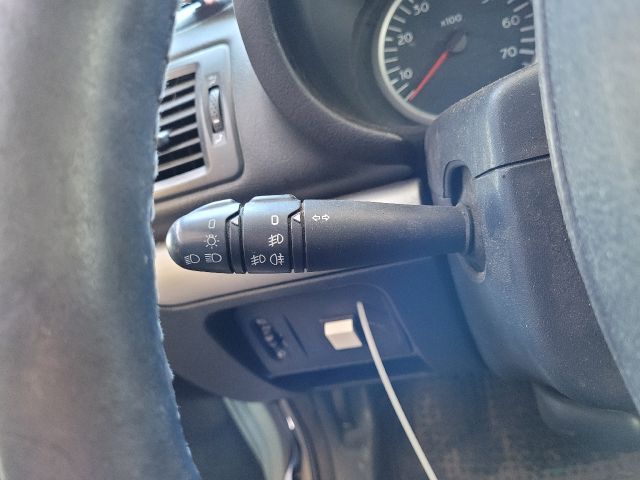 bontott RENAULT CLIO II Bal első Gólyaláb (Lengécsillapító, Rugó)