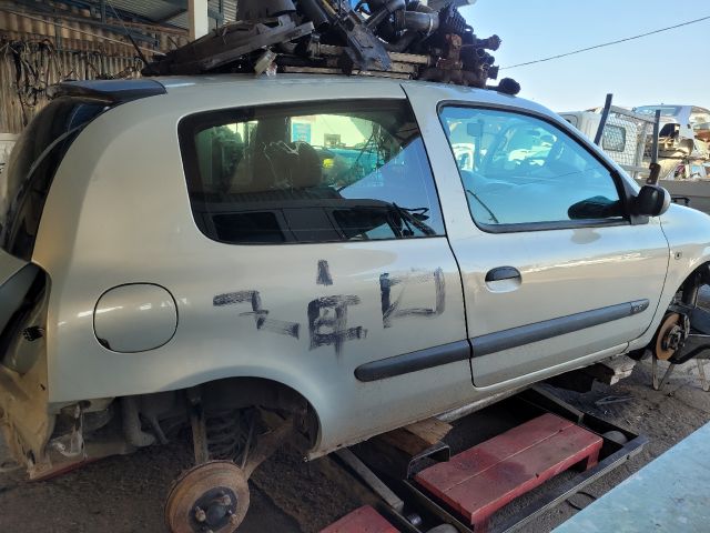 bontott RENAULT CLIO II Első Bölcső