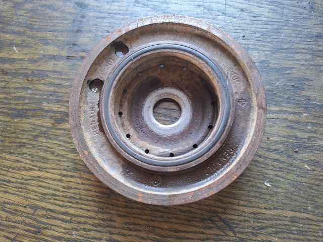 bontott RENAULT CLIO II Főtengely Szíjtárcsa