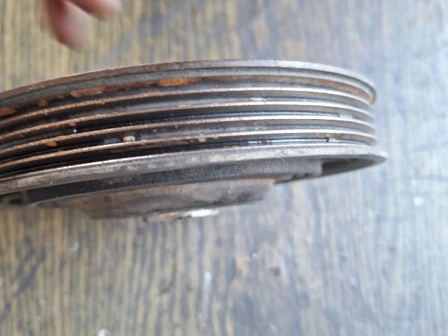 bontott RENAULT CLIO II Főtengely Szíjtárcsa