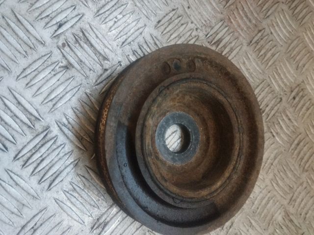 bontott RENAULT CLIO II Főtengely Szíjtárcsa