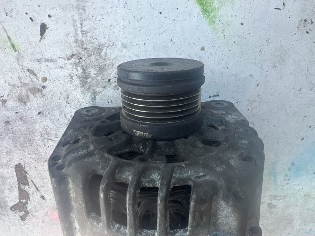 bontott RENAULT CLIO II Generátor