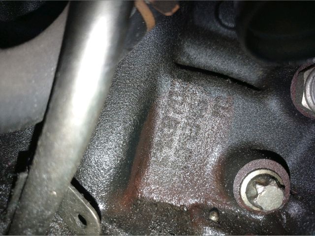 bontott RENAULT CLIO II Hengerfej