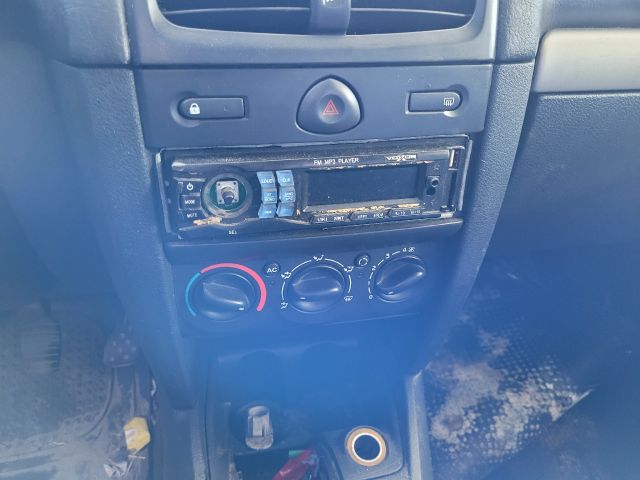 bontott RENAULT CLIO II Hűtőventilátor Keret