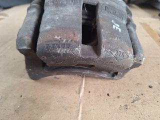 bontott RENAULT CLIO II Jobb első Féknyereg Munkahengerrel