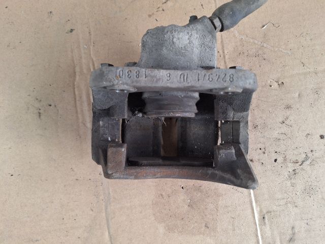 bontott RENAULT CLIO II Jobb első Féknyereg Munkahengerrel