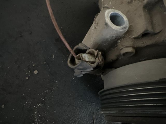 bontott RENAULT CLIO II Klímakompresszor