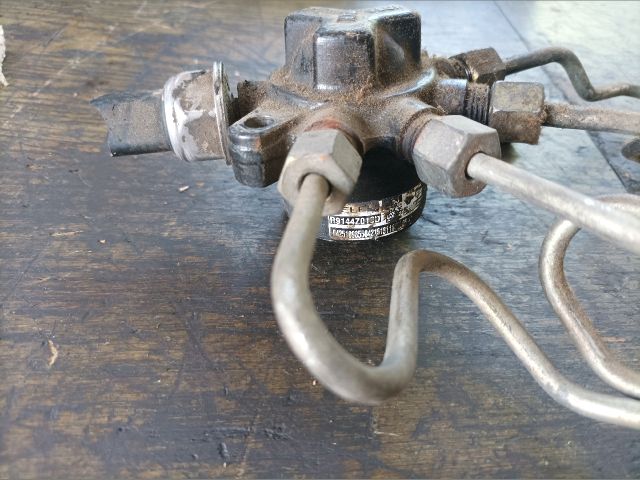 bontott RENAULT CLIO II Közösnyomócső