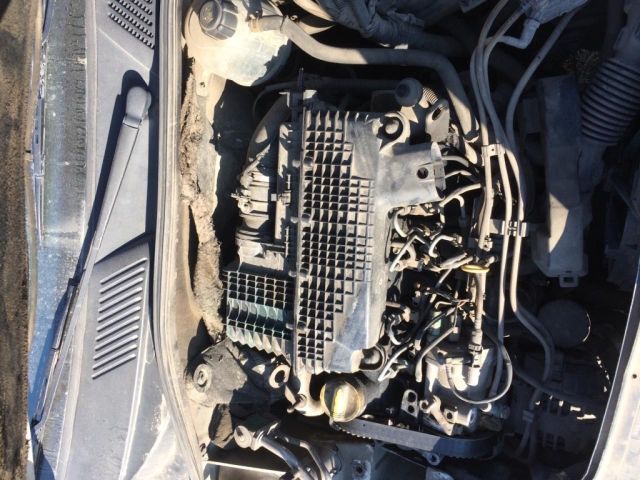 bontott RENAULT CLIO II Légszűrő Ház