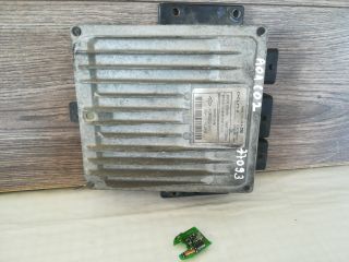 bontott RENAULT CLIO II Motorvezérlő