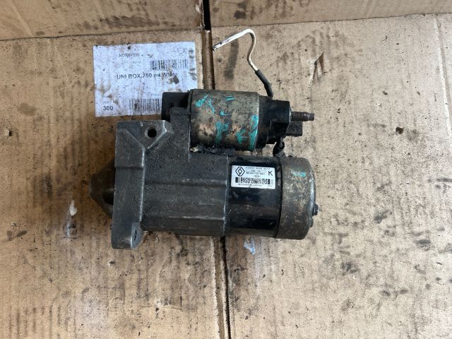 bontott RENAULT CLIO II Önindító