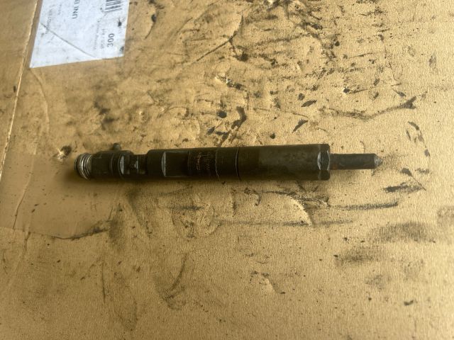 bontott RENAULT CLIO II Porlasztó (1 db)