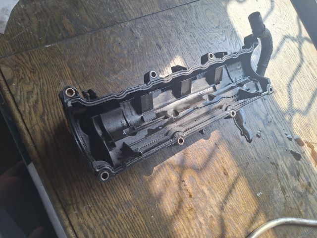 bontott RENAULT CLIO II Szelepfedél