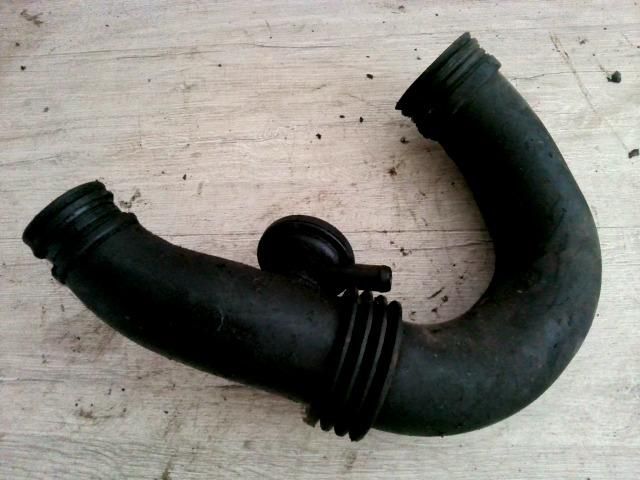 bontott RENAULT CLIO II Turbócső