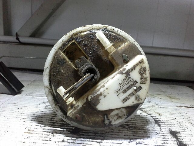 bontott RENAULT CLIO II Üzemanyagszint Jeladó