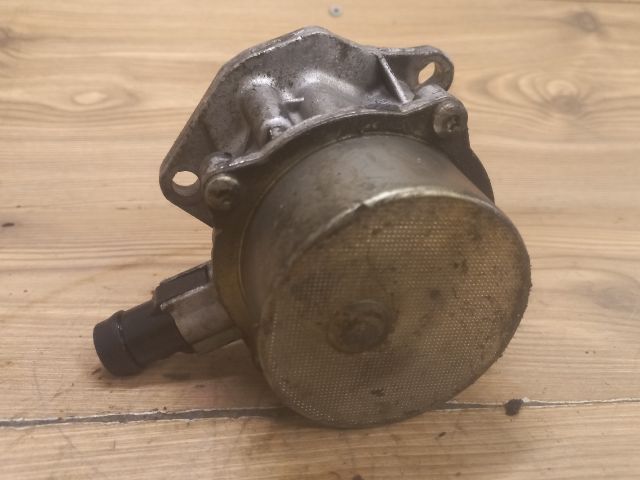 bontott RENAULT CLIO II Vákumpumpa