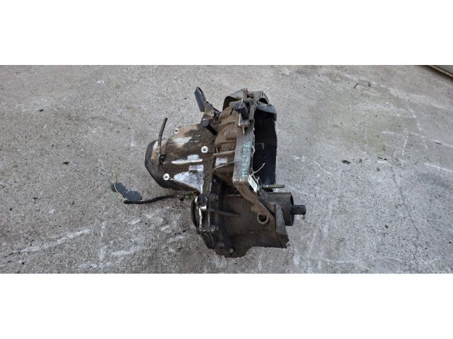 bontott RENAULT CLIO II Váltó (Mechanikus)