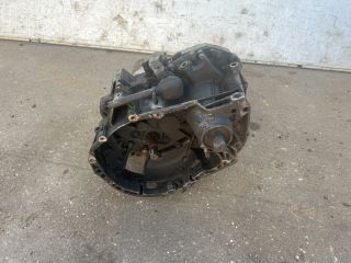 bontott RENAULT CLIO II Váltó (Mechanikus)