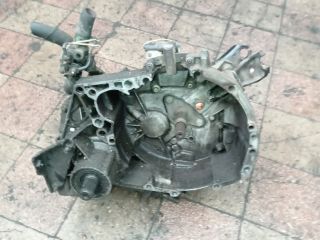 bontott RENAULT CLIO II Váltó (Mechanikus)