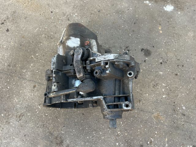 bontott RENAULT CLIO II Váltó (Mechanikus)