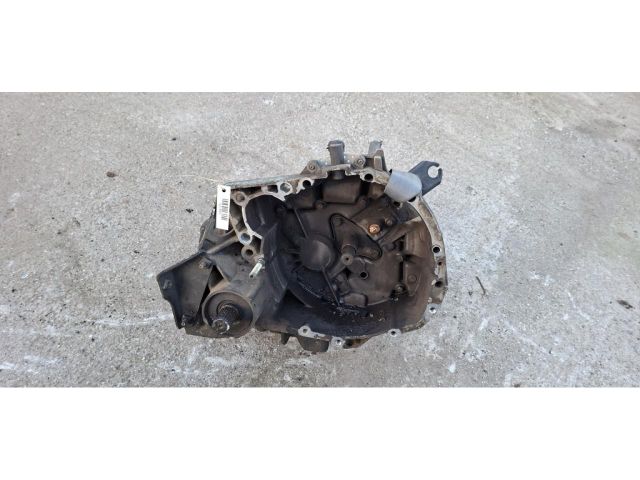 bontott RENAULT CLIO II Váltó (Mechanikus)