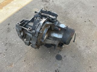 bontott RENAULT CLIO II Váltó (Mechanikus)