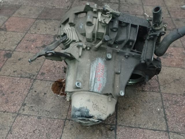 bontott RENAULT CLIO II Váltó (Mechanikus)