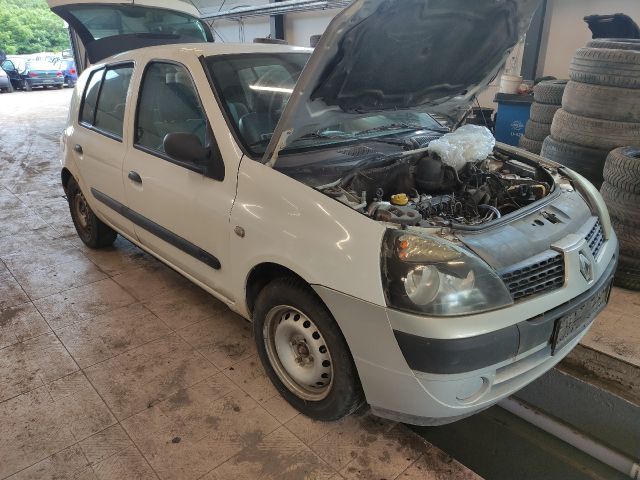 bontott RENAULT CLIO II Biztosítéktábla Motortér