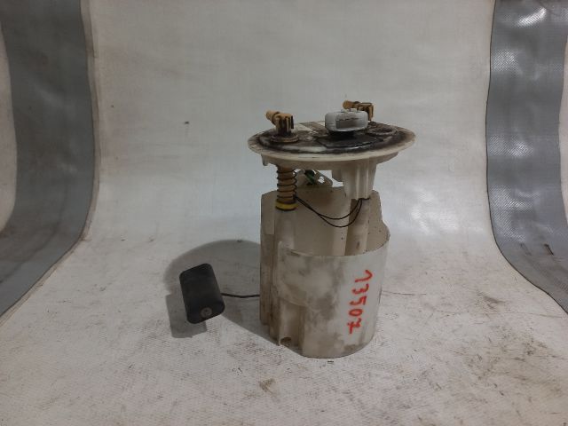 bontott RENAULT CLIO II Üzemanyagszint Jeladó