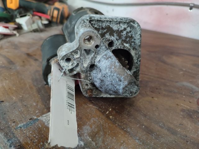 bontott RENAULT CLIO II Önindító