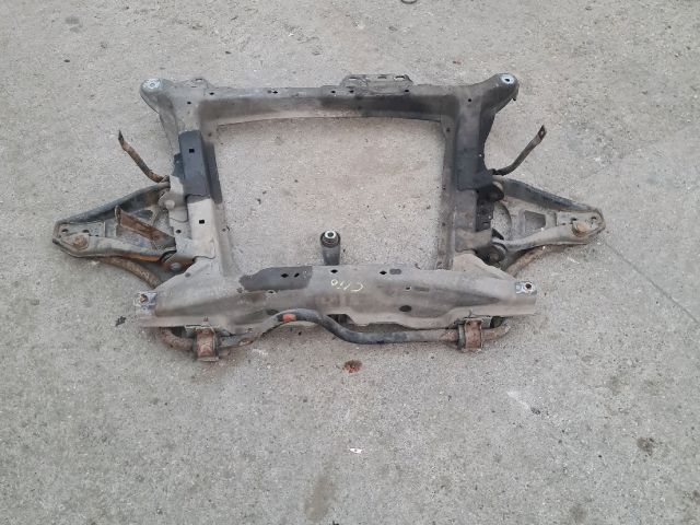 bontott RENAULT CLIO II Első Bölcső