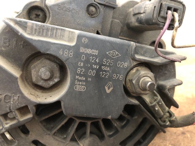 bontott RENAULT CLIO II Generátor