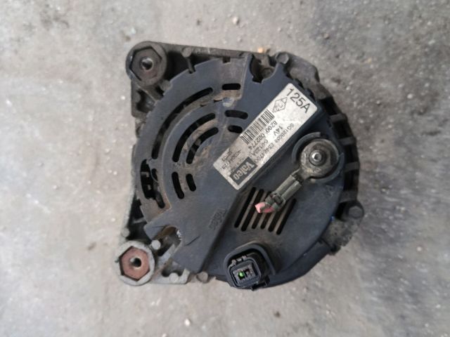 bontott RENAULT CLIO II Generátor