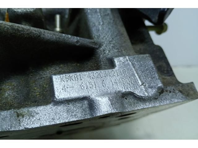 bontott RENAULT CLIO II Hengerfej