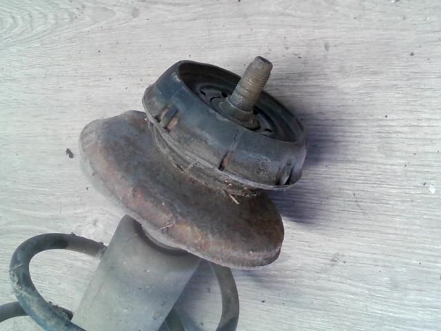 bontott RENAULT CLIO II Jobb első Lengéscsillapító