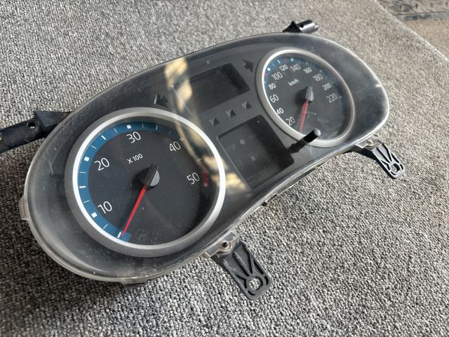 bontott RENAULT CLIO II Kilométeróra