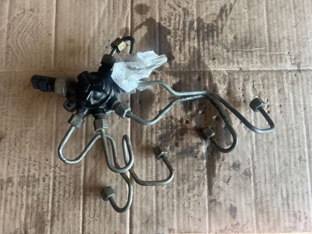 bontott RENAULT CLIO II Közösnyomócső